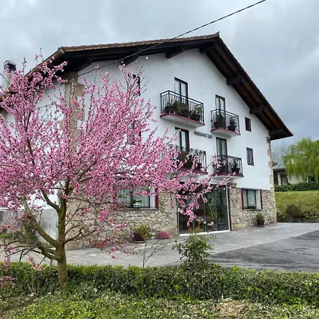 Aberasturi アパート Gautegiz Arteaga